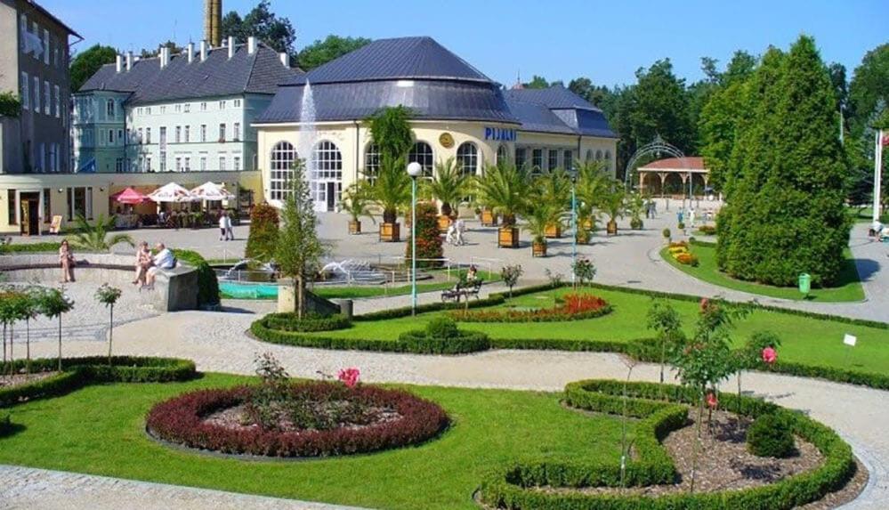 Apartamenty Cud Miod 1 Kudowa-Zdrój Exterior foto